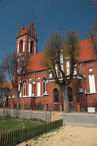 _W060058 neogotycki kościół w Mrągowie